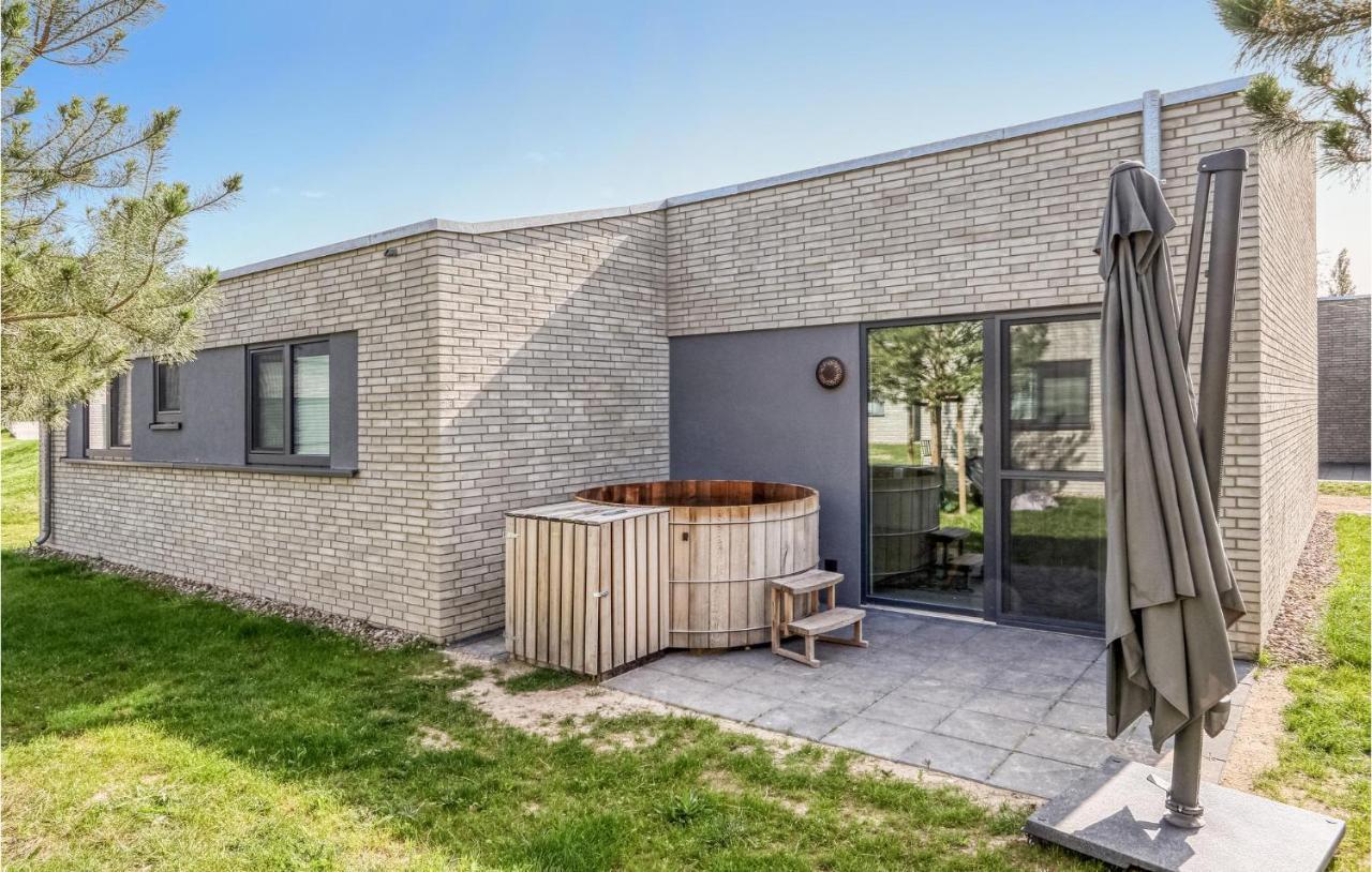 Amazing Home In Lembruch-Duemmer See With Sauna Bagian luar foto